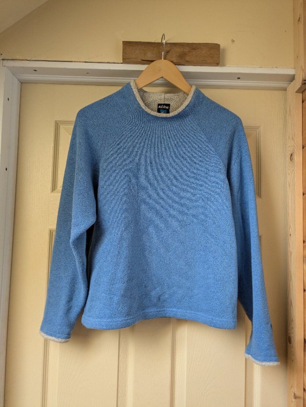 Kuhl Alfpaca Fleece Womens Med Pullover Long Sleeve Sweater Mock Neck Blue Cream